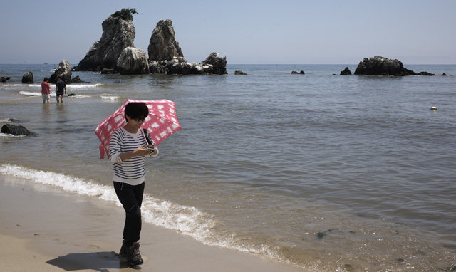 Beach scene